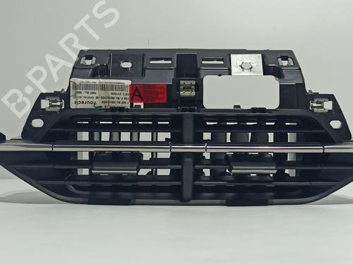 Used Air vent PEUGEOT 2008 II (UD_, US_, UY_, UJ_, UR_, UC_) 1.5 BlueHDI 130 (131 hp) 11993626