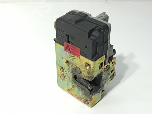 Used Front left lock PEUGEOT 206 Hatchback (2A/C) 1.4 i (75 hp) 26056178