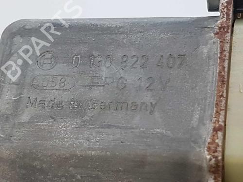 Right front window motor FORD FIESTA VI (CB1, CCN) 1.4 TDCi | BP8151816E20 