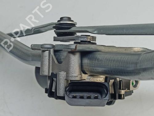 Front wiper motor PEUGEOT 208 II (UB_, UP_, UW_, UJ_) 1.5 BlueHDI 100 | BP8213138M29 