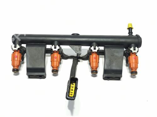 Used Injection rail PEUGEOT 206 Hatchback (2A/C) [1998-2012]  28712763