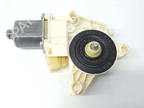 Right rear window motor MERCEDES-BENZ C-CLASS (W204) C 320 CDI (204.022) | BP2747751E22