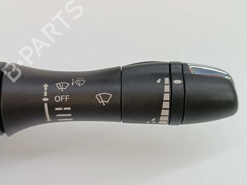 Switch INFINITI Q50 50 D | BP11388783I30