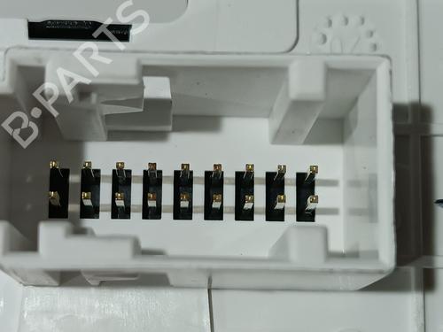 Left front window switch PEUGEOT 208 II (UB_, UP_, UW_, UJ_) 1.2 PureTech 100 | BP24993496I27