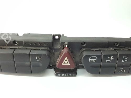 Used Warning switch MERCEDES-BENZ C-CLASS (W203) C 180 (203.035) (129 hp) 6628096