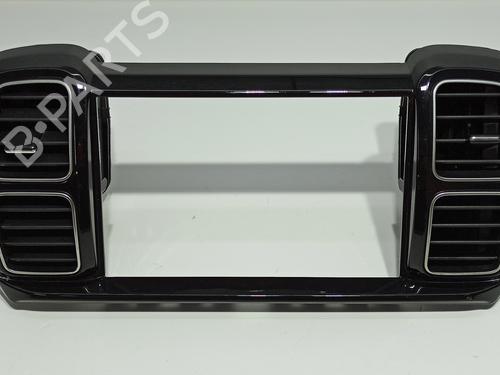 Air vent CITROËN C5 AIRCROSS (A_) 2.0 BlueHDi 180 (AJEHZR) | BP17980527I21