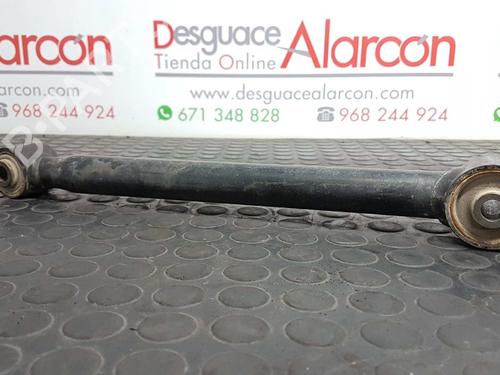 Høyre bak bærearm LAND ROVER FREELANDER I (L314) 2.0 Td4 4x4 (112 hp) 14529044