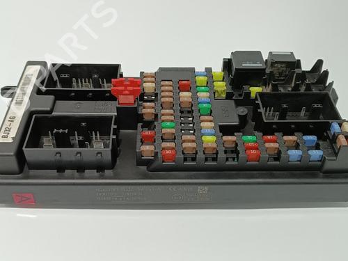 Fuse box LAND ROVER RANGE ROVER EVOQUE (L538) 2.0 4x4 BJ3214F041AG | LR055939