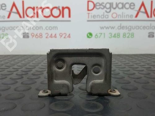 Used Hood lock BMW X3 (E83) 2.0 d (150 hp) 8776771
