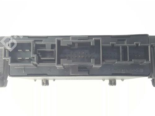 Comfort control module MERCEDES-BENZ C-CLASS (W203) C 270 CDI (203.016) | BP6576081M56 