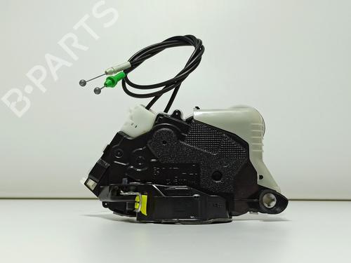 Front left lock TOYOTA YARIS (_P13_) 1.5 Hybrid (NHP130_, NHP130) | BP28309704C98 