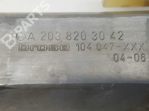 Rudehejsemotor bagstkærm højre MERCEDES-BENZ C-CLASS (W203) C 220 CDI (203.008) | BP4468530E22 