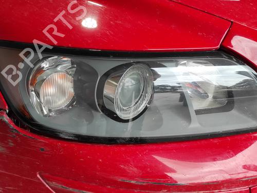 Right headlight VOLVO V50 (545) 2.0 D | BP25731223C29