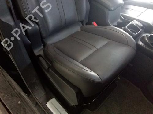 Right front seat RENAULT KOLEOS I (HY_) 2.0 dCi (HY0K) | BP3676427C16 