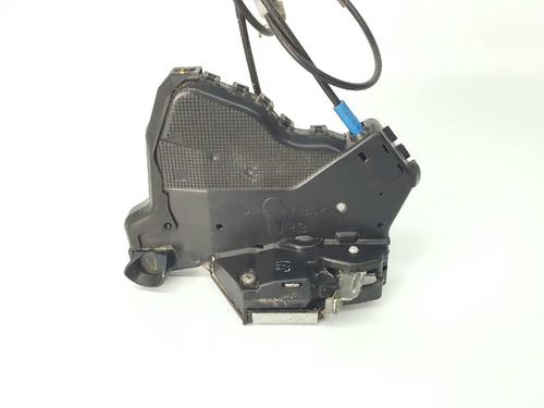Used Front right lock TOYOTA COROLLA Verso (ZER_, ZZE12_, R1_) 2.2 D-4D (AUR10_, AUR10R) (136 hp) 3022346