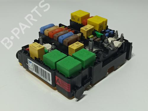 Fuse box PEUGEOT 308 SW II (LC_, LJ_, LR_, LX_, L4_) 1.6 BlueHDi 120 | BP13251621E1 
