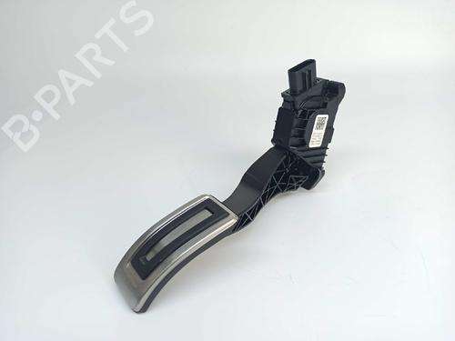 Used Pedal VW GOLF VII (5G1, BQ1, BE1, BE2) 1.0 TSI (110 hp) 8318244