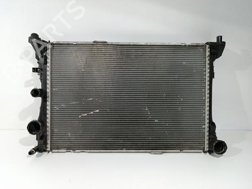 Used Water radiator MERCEDES-BENZ E-CLASS (W212) E 220 CDI / BlueTEC (212.001, 212.002) (170 hp) 31340936
