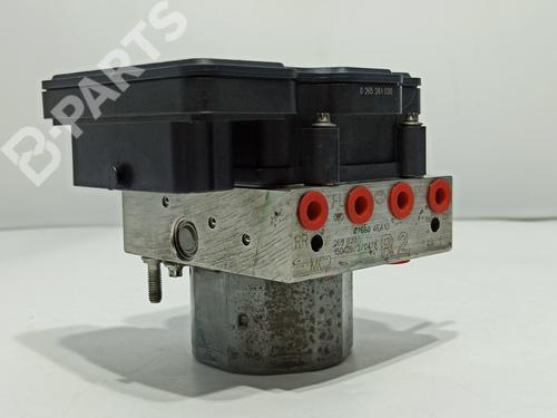 Used ABS pump NISSAN QASHQAI II SUV (J11, J11_) 1.6 dCi (130 hp) 10922468