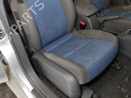 Right front seat VW GOLF V (1K1) 1.9 TDI | BP27489897C16