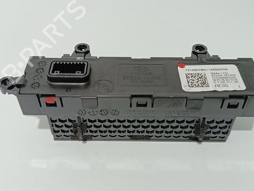 Display monitor HYUNDAI TUCSON (NX4E, NX4A) 1.6 CRDi Hybrid 48V | BP13904200C48