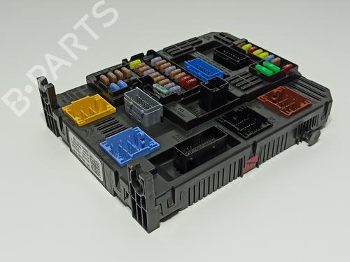Fuse box OPEL CORSA F (P2JO) 1.2 (68) | BP25796315E1 
