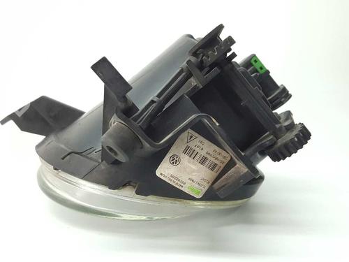 Right front fog light VW TOUAREG (7LA, 7L6, 7L7) 3.0 V6 TDI | BP2752768C31 