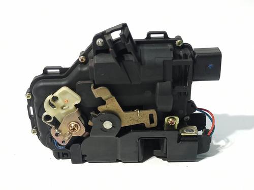 Venstre fortil lås VW NEW BEETLE (9C1, 1C1) 1.9 TDI | BP21284894C98 