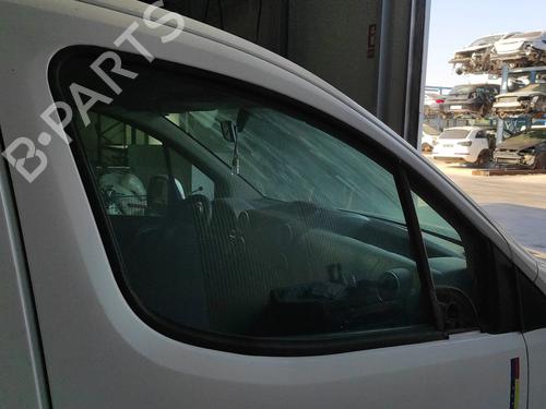 front-right-door-window-peugeot-partner-box-bodympv-2008-37015998 main image