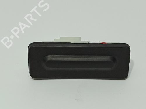 Used Tailgate handle PEUGEOT 208 II (UB_, UP_, UW_, UJ_) 1.5 BlueHDI 100 (102 hp) 16661793