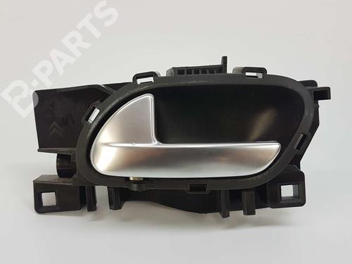 Used Front left interior door handle PEUGEOT 208 I (CA_, CC_) 1.4 HDi (68 hp) 7852021
