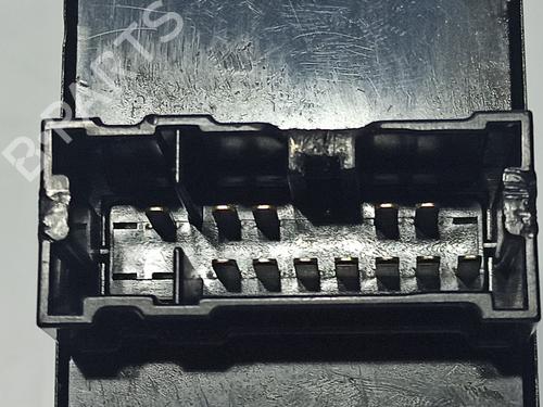 Left front window switch NISSAN PRIMERA (P12)  | BP13300792I27 