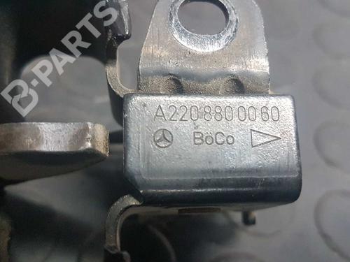Hood lock MERCEDES-BENZ S-CLASS (W220) S 320 CDI (220.026, 220.126) | BP8776491C133 