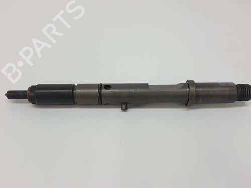 Injector AUDI A4 B6 Convertible (8H7) 2.5 TDI | BP8138043M100 