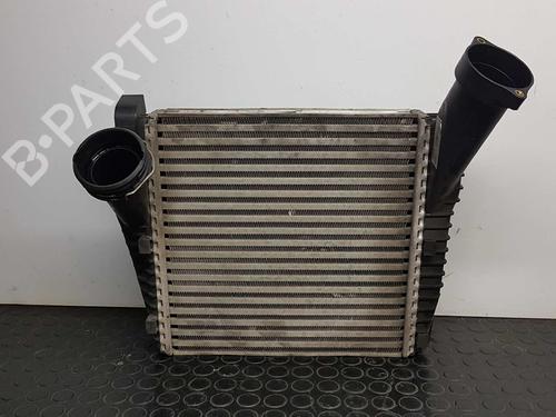 Used Intercooler VW TOUAREG (7LA, 7L6, 7L7) 5.0 V10 TDI (313 hp) 4741095