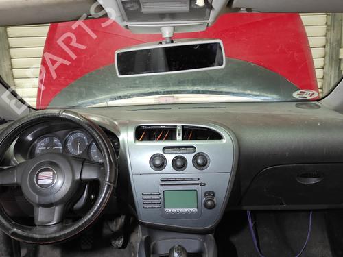 Dashboard SEAT LEON (1P1) 1.8 TSI BP26726227C46
