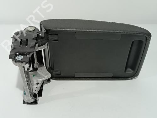 Armrest / Center console VW SCIROCCO III (137, 138) 2.0 TDI | BP13688993I20