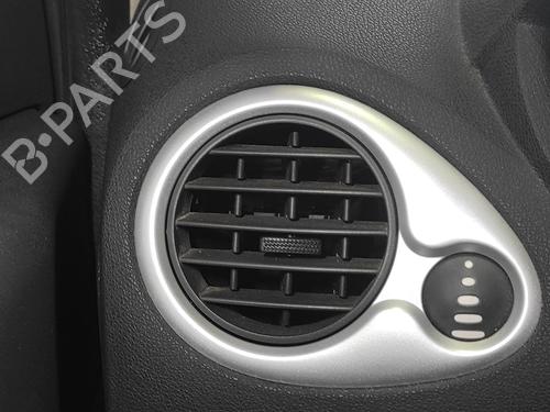 air-vent-renault-clio-iii-br01-cr01-2005-2006-2007-2008-2009-2010-2011-2012-2013-2014-30333643 main image