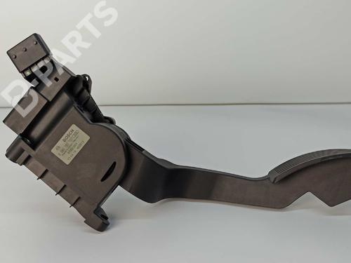 Used Pedal FIAT DOBLO Cargo (263_) 1.6 D Multijet (263WXD1B, 263WXR1B, 263WXX1B, 263ZXD1B,... (105 hp) 9742398
