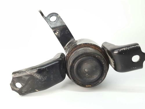 Engine mount TOYOTA YARIS (_P13_) 1.5 (NSP131_) | BP10264553M89