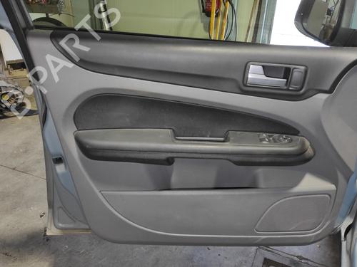 drbekldning-fortil-venstre-ford-focus-ii-saloon-db_-fch-dh-2005-22242578 main image