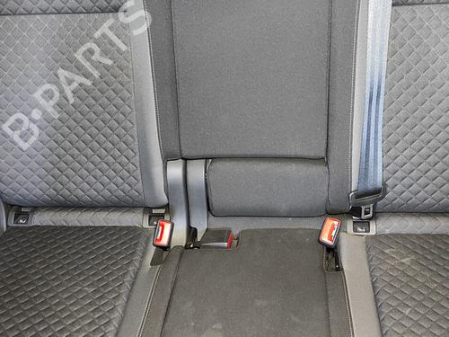 rear-seat-vw-tiguan-ad1-ax1-2016-20141404 main image