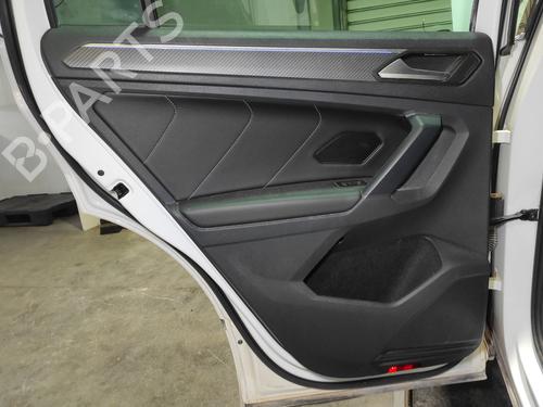 rear-left-panel-vw-tiguan-ad1-ax1-2016-2017-2018-2019-2020-2021-2022-2023-2024-32286470 main image