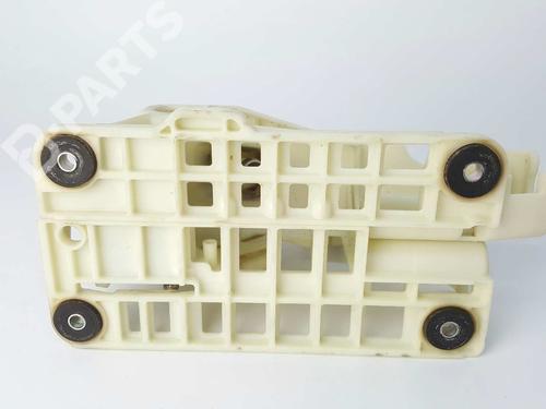 Gear lever LAND ROVER FREELANDER 2 (L359) 2.2 TD4 4x4 | BP7426824M90 