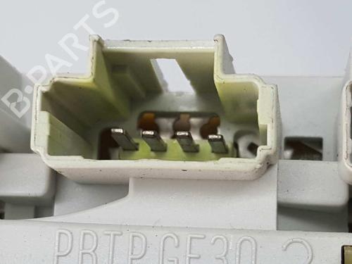 Interior roof light PEUGEOT 307 CC (3B) 2.0 16V | BP11386578I8