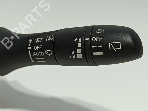 Switch NISSAN JUKE (F16_) 1.0 | BP29760932I30