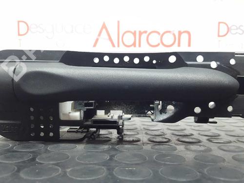 Used Rear right exterior door handle RENAULT MEGANE III Hatchback (BZ0/1_, B3_) 1.5 dCi (BZ0C) (90 hp) 2758408