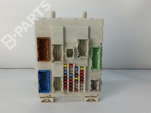 Used Fuse box VOLVO V40 Hatchback (525) [2012-2019]  10646436