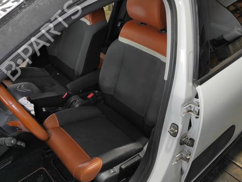 left-front-seat-citroen-c3-iii-sx-2016-27666471 main image