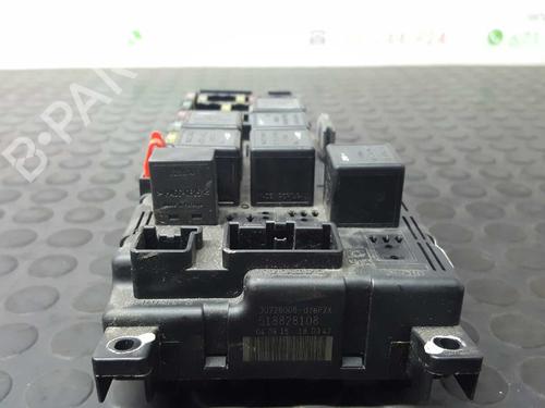 Fuse box VOLVO XC90 I (275) D5 AWD | BP2738499E1